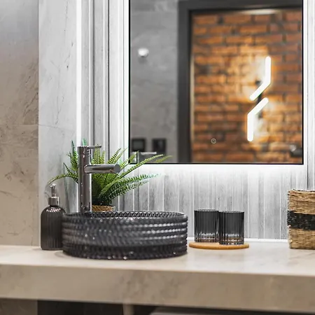 Old Town Urban Loft - With Parking Apartamento